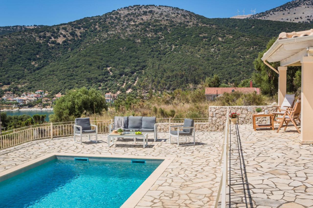 Villa Irida Agia Efimia Exterior foto